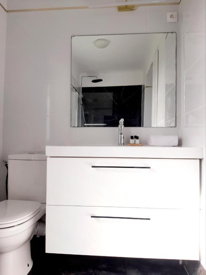 Saint Charles & Coliving